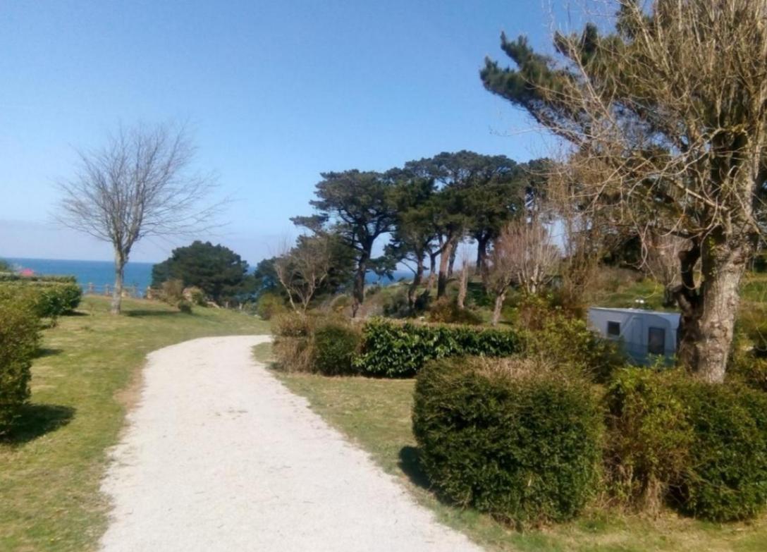 Les Hortensias Grande Tente Familiale Deux Chambres Et Sejour Vue Mer Sur Camping Nature Плестен-ле-Грев Екстер'єр фото